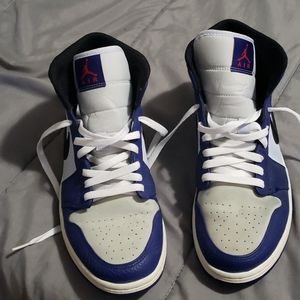 Jordans size 11